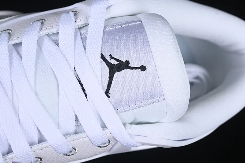 All categories Air Jordan Jordan series basketball shoes Air Jordan 4 DT version Air Jordan 4 "Remastered" AJ4 Joe 4 low-top retro basketball shoes HQ3441-111